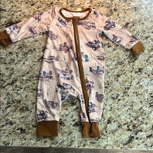 3-6 M Sleeper in Duck Print